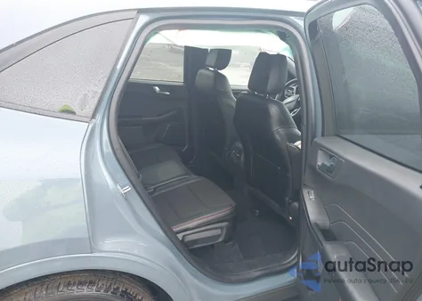 2024 Ford Escape St-Line z USA, uszkodzony, nr VIN 1FMCU9MN4RUA32897